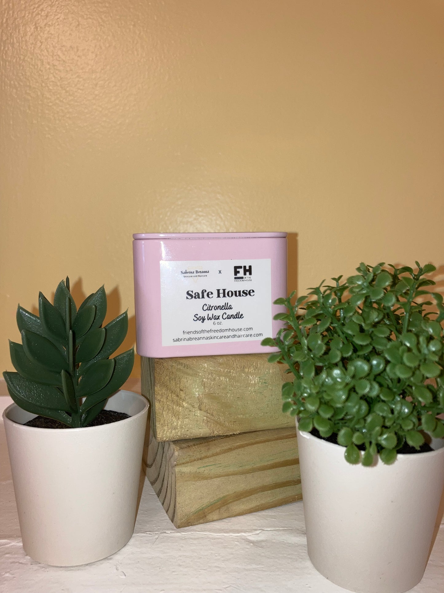 Safe House Citronella Candle